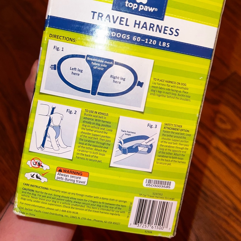 Dog Seatbelt Padded Travel Harness with Tether New in Box - Picture 4 of 6